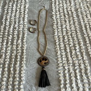 Chicos Animal Print necklace & Earrings